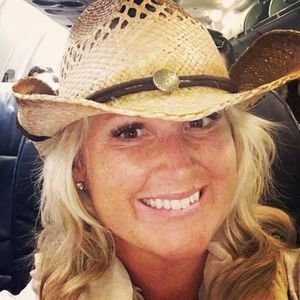 Meet your Posher, Anne